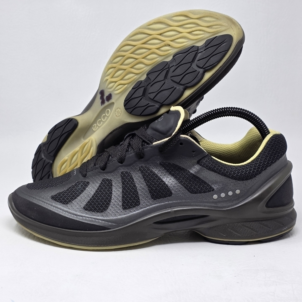 ECCO Biom Women's Trainers Shoes Size EU 40 US 9-9.5 Black Gray Pre-owned